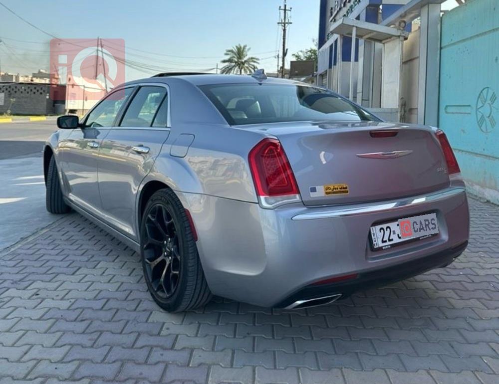 Chrysler 300
